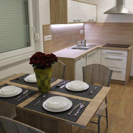 Petite Apartment Maribor Exterior photo