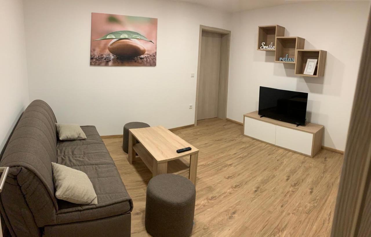 Petite Apartment Maribor Exterior photo